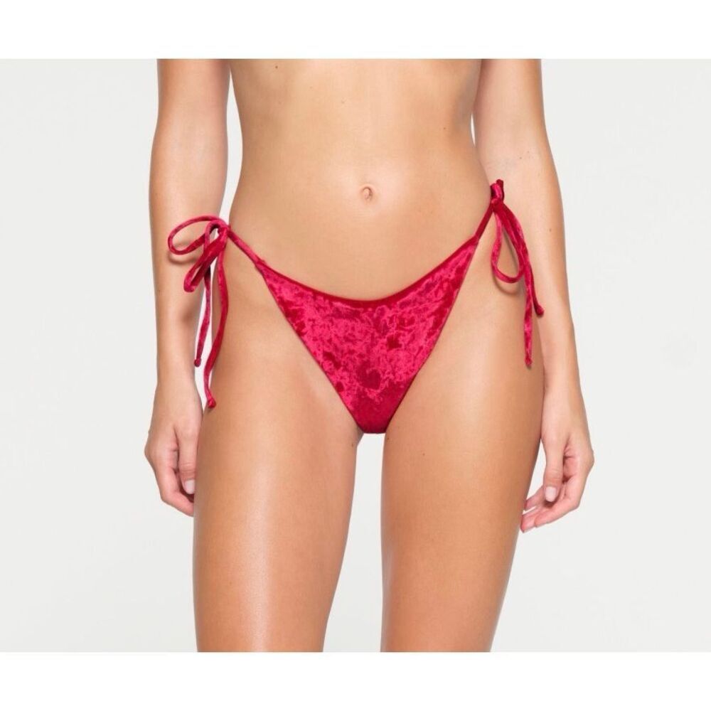 Skims Signature Swim Bikini Bottom | Red in Large